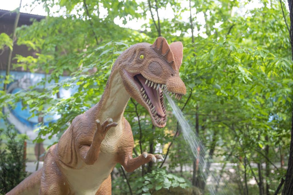 Ruchomy Dinozaur w Parku Dinozaurów